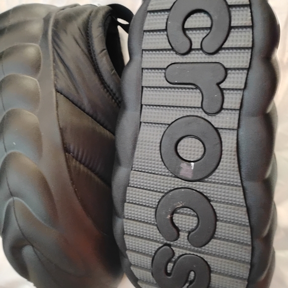 Crocs Puffer Snow Shoes - Picture 3 of 7